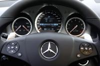 Interieur_Mercedes-C_63