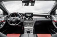 Interieur_Mercedes-C63-AMG-2015_14
                                                        width=