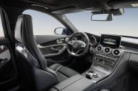 Interieur_Mercedes-C63-AMG-2015_13
                                                        width=