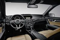 Interieur_Mercedes-C63-AMG-Break_16