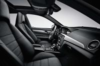 Interieur_Mercedes-C63-AMG-Break_15