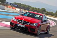 Exterieur_Mercedes-C63-AMG-Coupe-Black-Series_8
                                                        width=