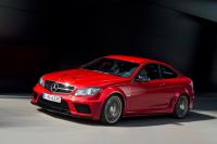 Exterieur_Mercedes-C63-AMG-Coupe-Black-Series_5
                                                        width=