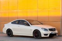 Exterieur_Mercedes-C63-AMG-Coupe_1