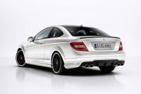 Exterieur_Mercedes-C63-AMG-Coupe_7
                                                        width=