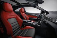 Interieur_Mercedes-C63-AMG-Coupe_24