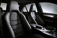 Interieur_Mercedes-C63-AMG_17