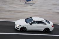 Exterieur_Mercedes-CLA-45-AMG_21