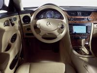 Interieur_Mercedes-CLS_76
                                                        width=