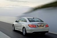 Exterieur_Mercedes-Class-E-2009-Coupe_8