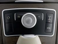 Interieur_Mercedes-Class-E-2009_40