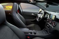 Interieur_Mercedes-Classe-A-AMG_23