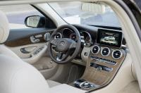 Interieur_Mercedes-Classe-C-Estate_25