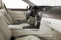 Interieur_Mercedes-Classe-E-2013_18
                                                        width=