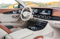 Interieur_Mercedes-Classe-E-2016_17
                                                        width=