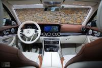 Interieur_Mercedes-Classe-E-350d_31
                                                        width=