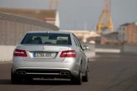 Exterieur_Mercedes-Classe-E-63-AMG_7
                                                        width=