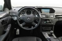 Interieur_Mercedes-Classe-E-63-AMG_18
                                                        width=