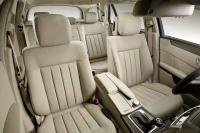 Interieur_Mercedes-Classe-E-Break_38
                                                        width=