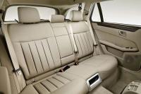 Interieur_Mercedes-Classe-E-Break_39
                                                        width=