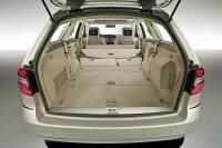 Interieur_Mercedes-Classe-E-Break_35
                                                        width=