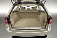 Interieur_Mercedes-Classe-E-Break_41
                                                        width=