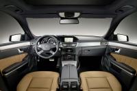 Interieur_Mercedes-Classe-E-Break_33
                                                        width=