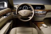 Interieur_Mercedes-Classe-S-2009_23