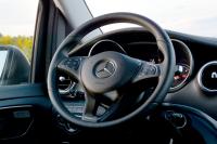 Interieur_Mercedes-Classe-V-2015_25