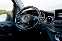 Interieur_Mercedes-Classe-V-2015_28