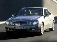 Exterieur_Mercedes-E_12
                                                        width=