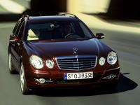 Exterieur_Mercedes-E_35
                                                        width=