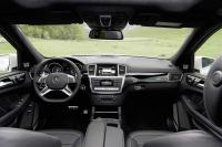 Interieur_Mercedes-GL-AMG-63_16