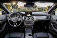 Interieur_Mercedes-GLA-2017_34