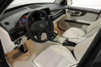 Interieur_Mercedes-GLK-V12_9