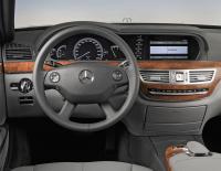 Interieur_Mercedes-S_64