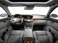 Interieur_Mercedes-S_56