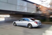 Exterieur_Mercedes-S560e_2
                                                        width=