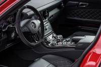 Interieur_Mercedes-SLS-AMG-GT-Final-Edition_18
                                                        width=