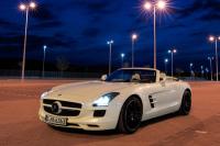 Exterieur_Mercedes-SLS-AMG-Roadster_15