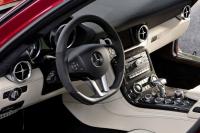 Interieur_Mercedes-SLS-AMG_60