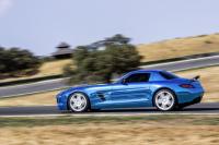 Exterieur_Mercedes-SLS-Electric-Drive_10
                                                        width=