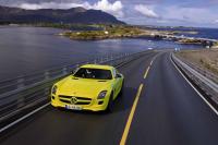 Exterieur_Mercedes-SLS-e-CELL_7
                                                        width=