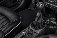 Interieur_Mini-Clubman-Bond-Street-2013_19