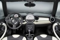 Interieur_Mini-Clubman-Hyde-Park_8
                                                        width=