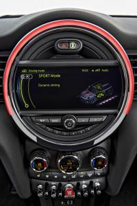 Interieur_Mini-Cooper-S-2014_9
                                                        width=