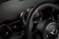 Interieur_Mini-John-Cooper-Works-2015_8
                                                        width=