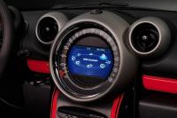 Interieur_Mini-John-Cooper-Works-Countryman_20
                                                        width=