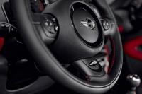 Interieur_Mini-John-Cooper-Works-Paceman_18
                                                        width=