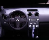 Interieur_Mitsubishi-Colt_79